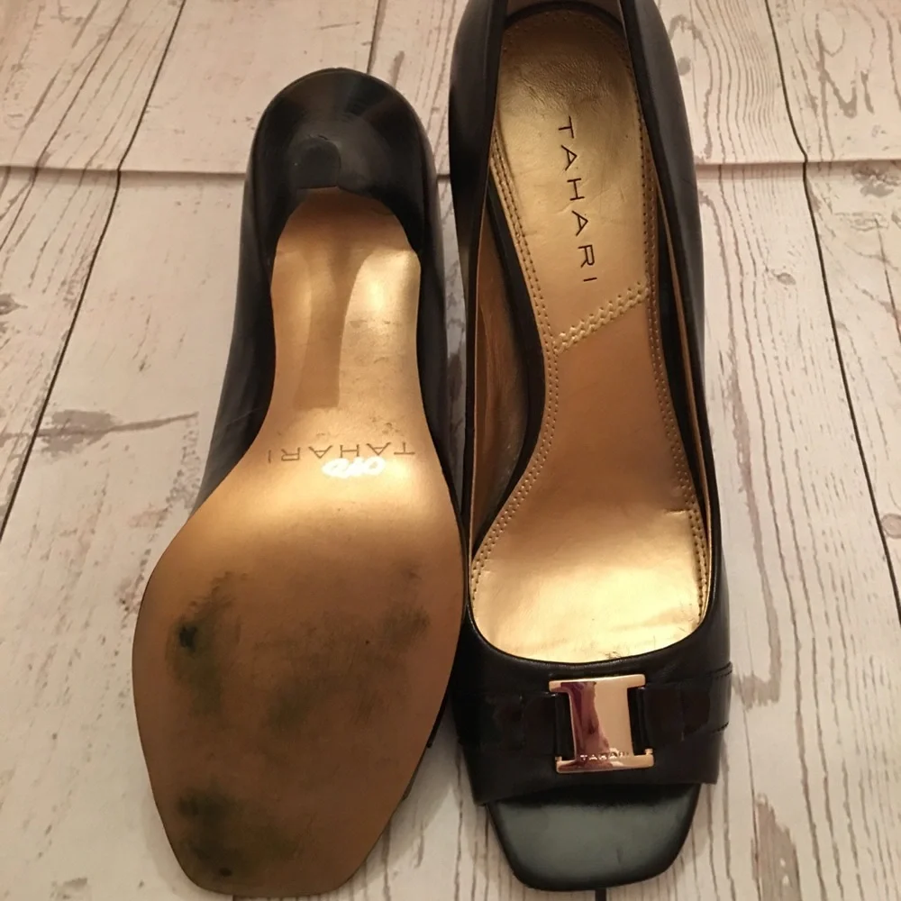 Tahari Robbie Open Toe Black Pumps Size 7 1/2 M - Picture 5 of 8